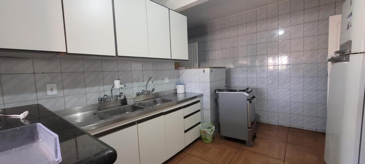 Апартаменты Cantinho Do Sossego, A 2 Km Da Praia De Itapua, No Centro Da Cidade, Wifi, Ideal Para Casal Вила-Велья Экстерьер фото
